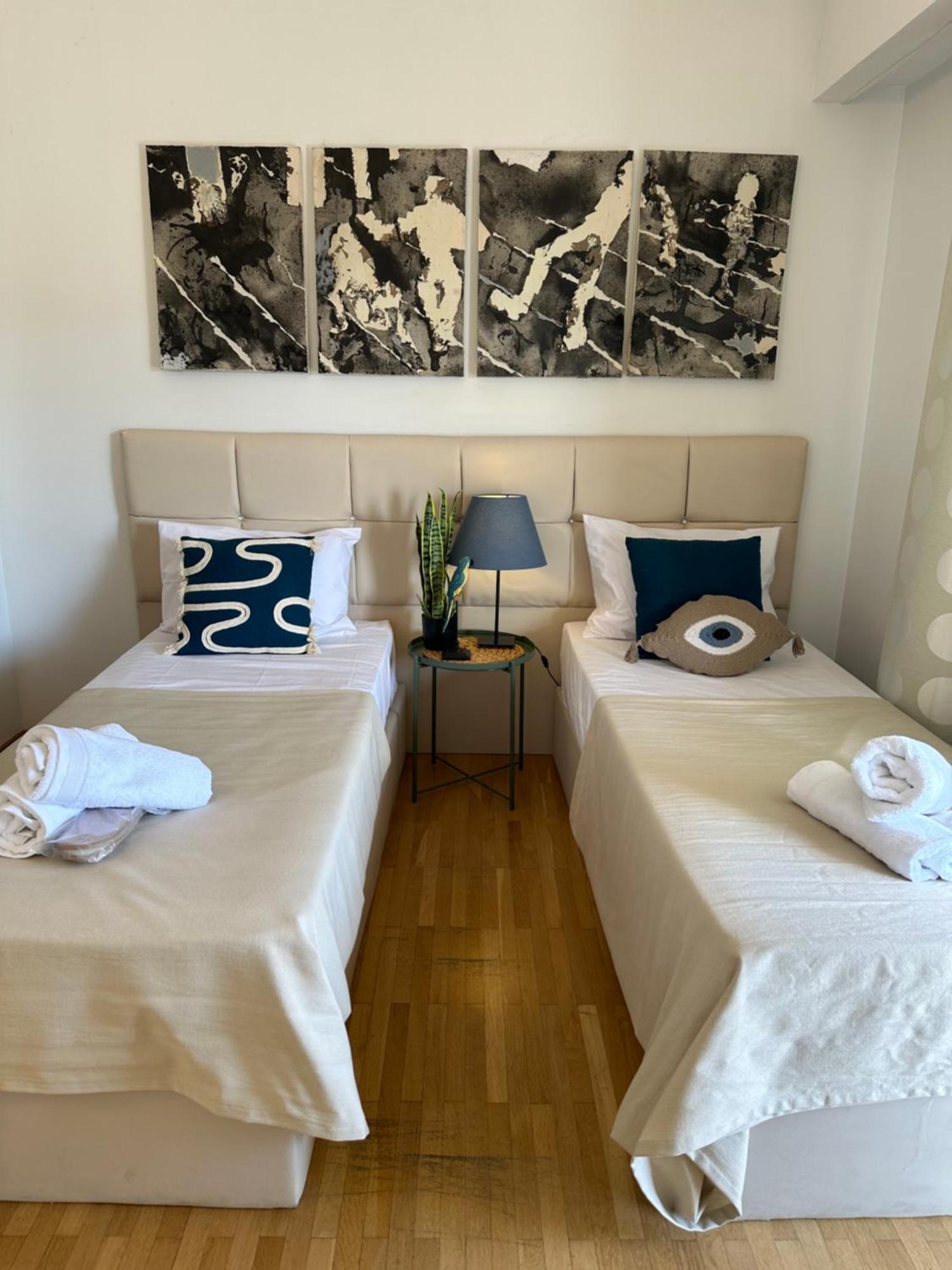 2 Bd Apt In Syntagma With Acropolis View Atenas Exterior foto
